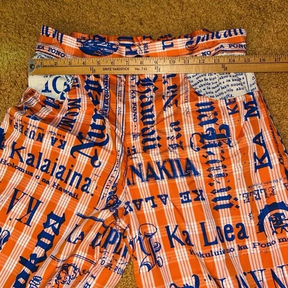 Orange palaka Kauluae Hawaii newsprint pants medium wide leg cropped - Picture 6 of 8